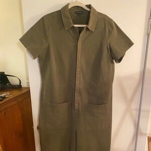 Universal Standard Kate Jumpsuit in Olive